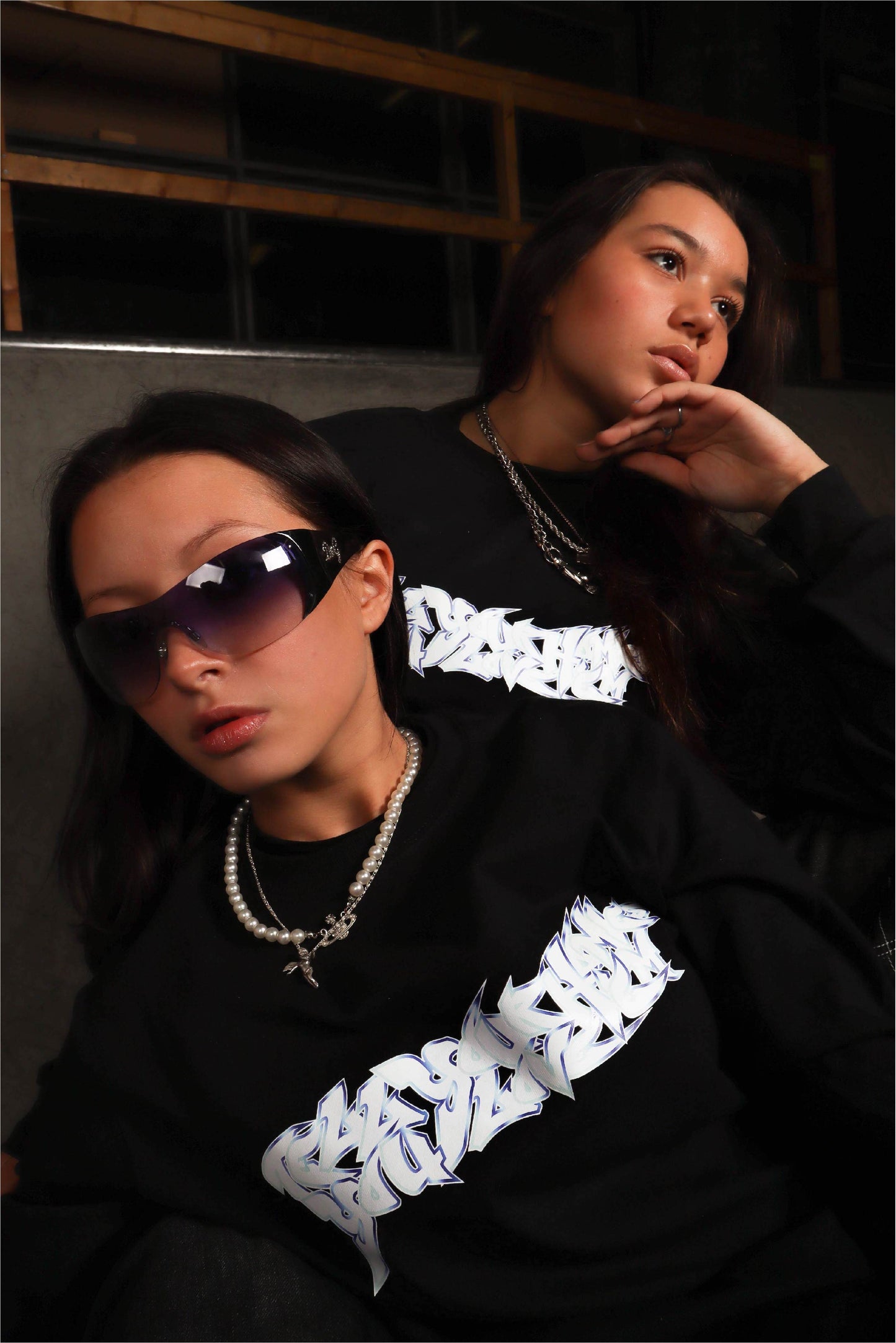 TYHYLE Logo Longsleeve Black
